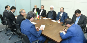 Read more about the article President Alvi met Iranian counterpart in Baku