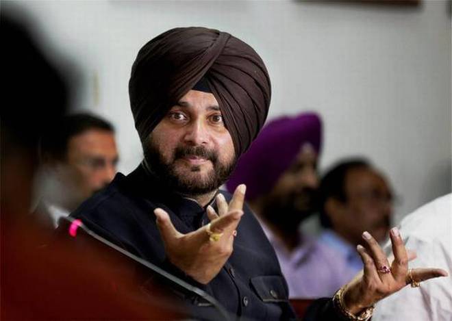 Read more about the article Indian govt bars Navjot Singh Sidhu from entering Pakistan through Wagah