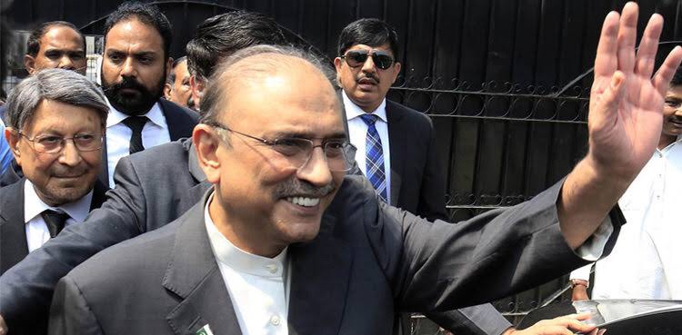 Read more about the article Asif Ali Zardari gets bail from IHC on medical grounds