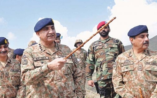 Read more about the article COAS Gen Bajwa directs Pak Army to assist Civil Administration in Snow-hit Areas
