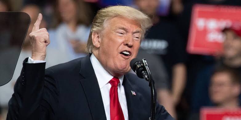 Read more about the article Trump threatens to hit 52 Iranian targets if Iran retaliates