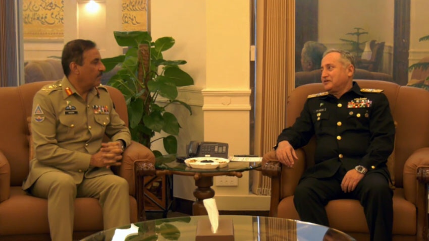 Read more about the article CJCSC Nadeem Raza visits Naval Headquarters, discussed overall regional security situation with Naval Chief