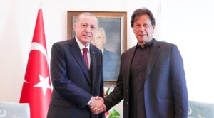 Read more about the article Pakistan fully supports Turkey in fight against terrorism: PM Imran Khan