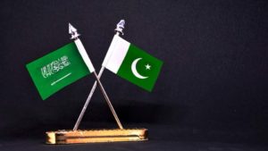 Read more about the article Saudi Arabia prohibits companies from terminating Pakistani workers