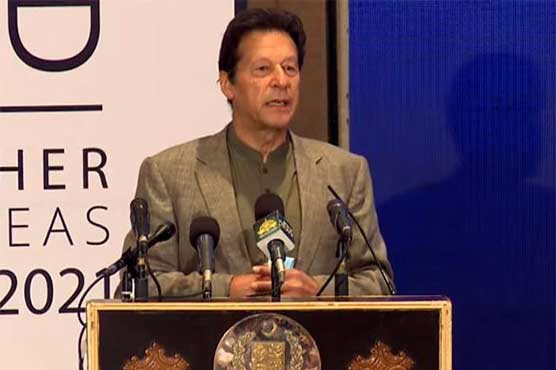 You are currently viewing Security forces of Pakistan made the country safe by rendering matchless sacrifices: PM Imran Khan