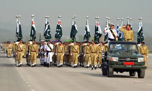 Read more about the article Pakistan Day parade rescheduled to 25th March owing to bad weather in Islamabad