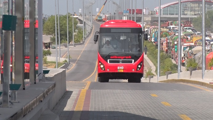 You are currently viewing CDA all set to start Metro Bus Service b/w Peshawar Morr – IIA from March 2022