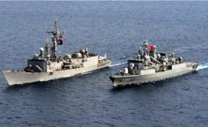 Read more about the article Pakistan Navy Ship Alamgir visited Turkish base, Participated in Drills