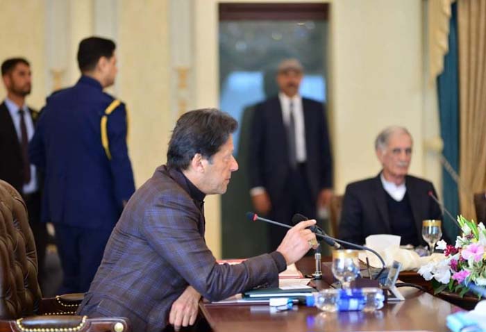 Read more about the article Uplift of 14 Sindh districts a priority under Sindh Development Plan of federal Govt : PM Imran khan
