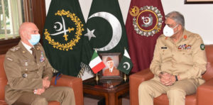 Read more about the article Italian Secretary General of Defence calls on COAS Gen Qamar Javed Bajwa