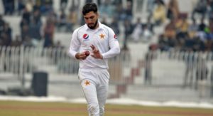 Read more about the article Pakistani fast bowler Usman Shinwari announced retirement from Test cricket.