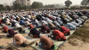 Read more about the article India stops Muslims from offering prayers at open places in Haryana