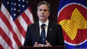 Read more about the article US Secretary of State praises Pakistan for successful OIC meeting