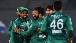 Read more about the article Pakistan wins first T20 against West Indies by 63 runs