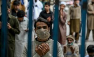 Read more about the article Covid positivity ratio reaches Alarming percentage of 20% in Karachi