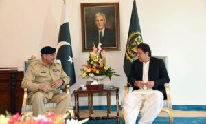 Read more about the article Prime Minister Imran Khan held one-on-one meeting with COAS Gen Qamar Javed Bajwa