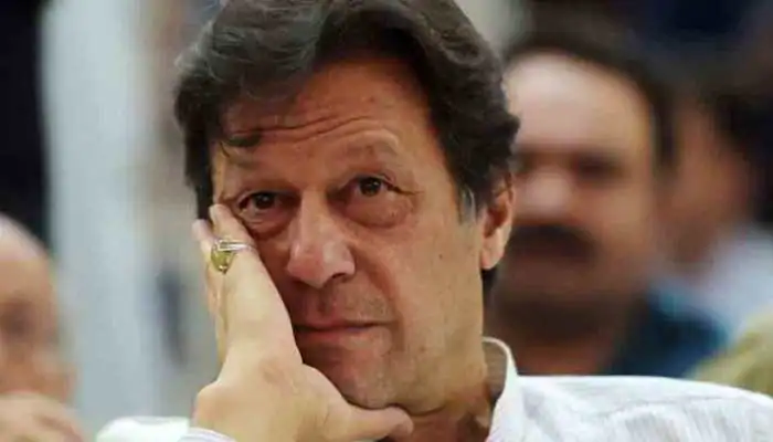 Read more about the article PM Imran Khan expresses shock at Murree Tragedy, Orders Inquiry