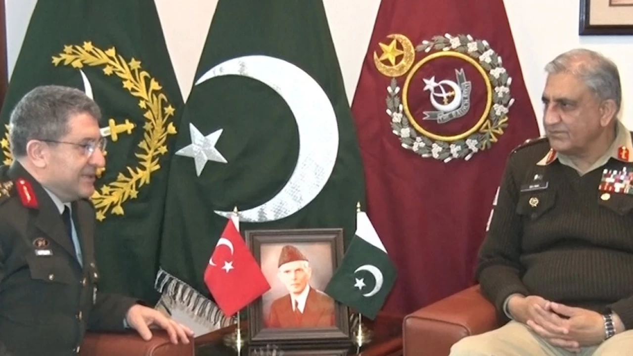 Read more about the article Pakistan values brotherly relations with Turkey: COAS Qamar Javed Bajwa