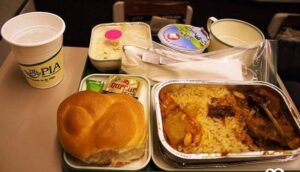 Read more about the article CAA bans serving meals on domestic flights to stem the spread of Omicron